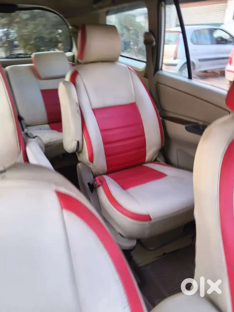 Toyota Innova 2007 Diesel 300000 Km Driven