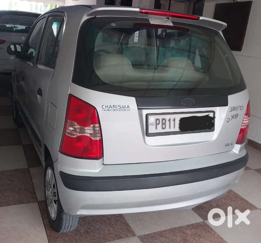 Hyundai Santro Xing Gls 2011 Second-owner Car