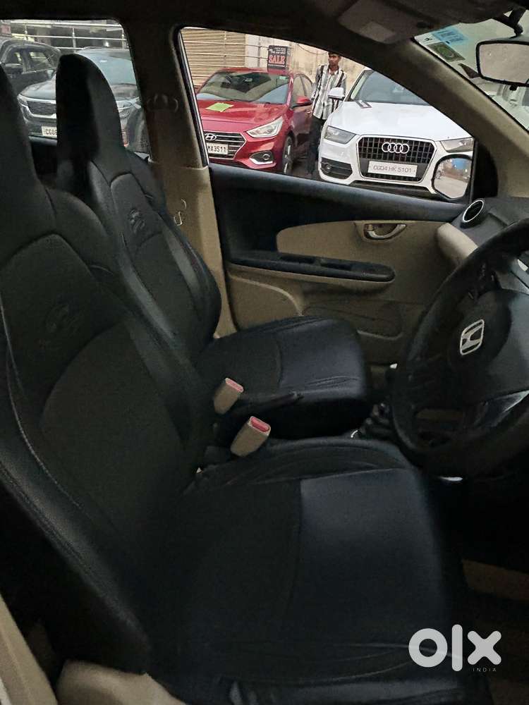 Honda Brio Vx Mt, 2014, Petrol