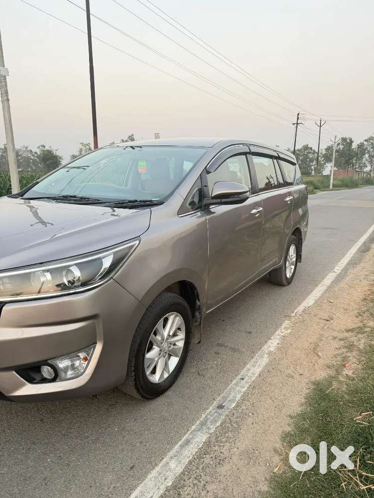Toyota Innova Crysta 2017 Diesel 190000 Km Driven