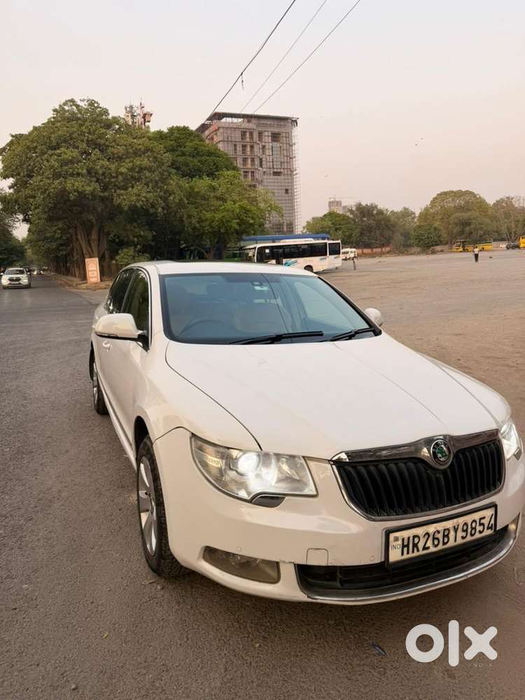 Skoda Superb 2013 Petrol Good Condition