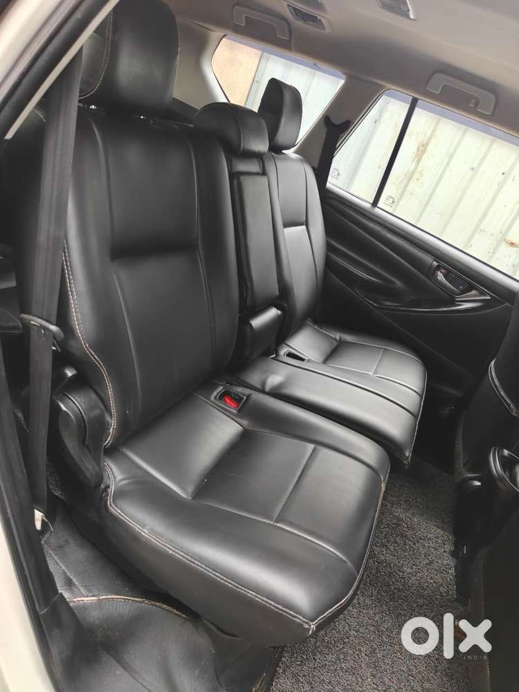 Toyota Innova Crysta 2.4 G Mt 8s, 2020, Diesel