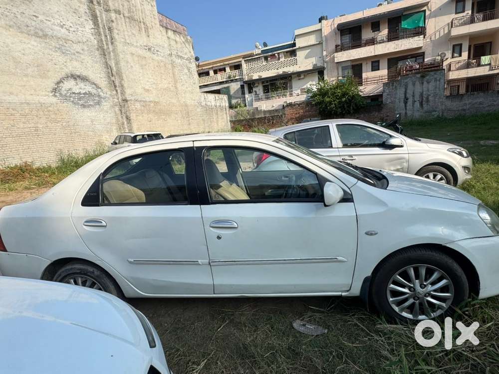 Toyota Etios Diesel Manual 2012