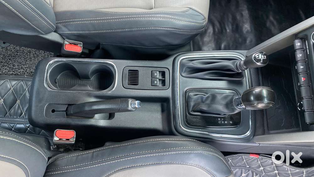 Mahindra Thar Lx 4-str Hard Top At, 2021, Petrol