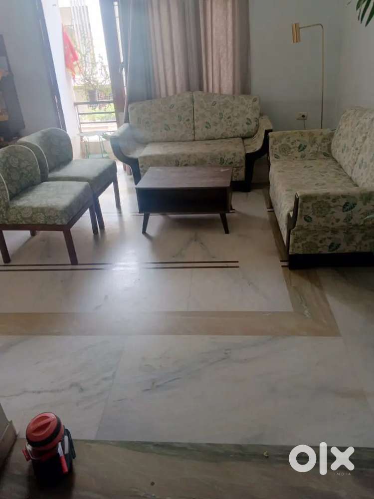 SOFA AND DINING