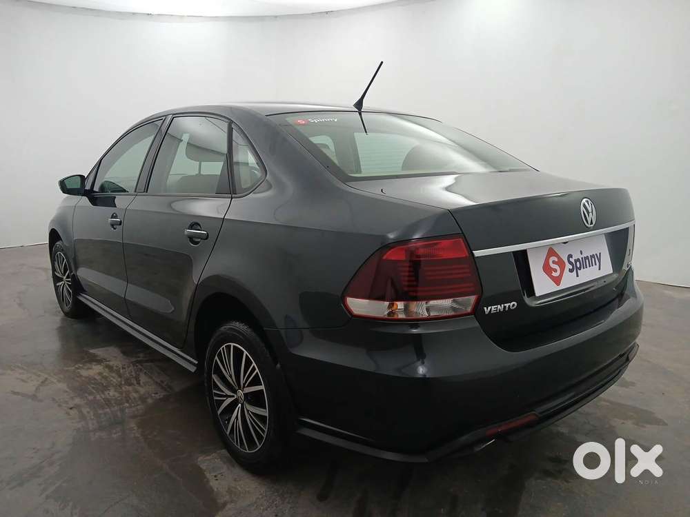 Volkswagen Vento Petrol Highline At, 2022, Petrol