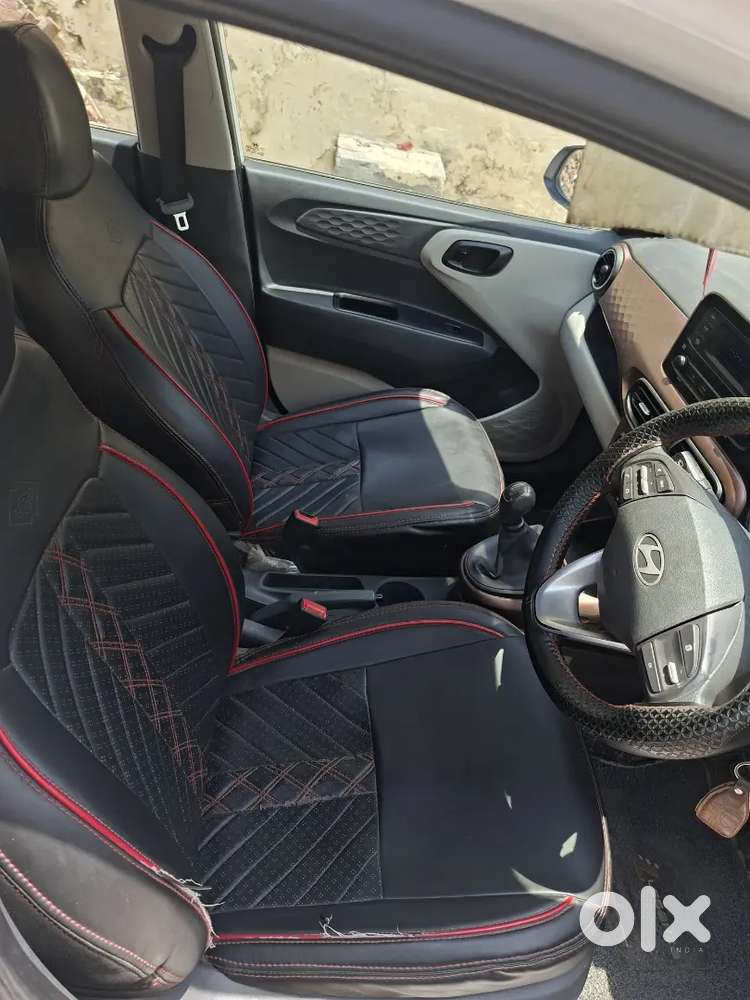 Hyundai Aura 2023 Petrol 62000 Km Driven