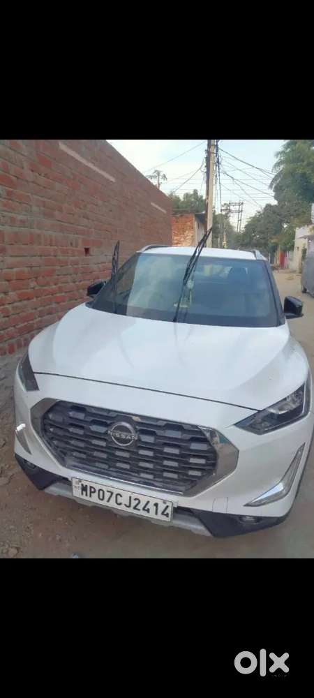 Nissan Magnite 2021 Petrol 34300 Km Driven