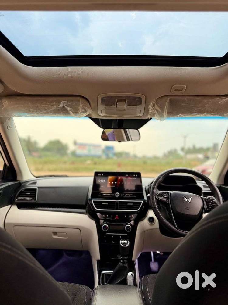 Mahindra Xuv 3xo Ax5 Ds Mt, 2024, Diesel