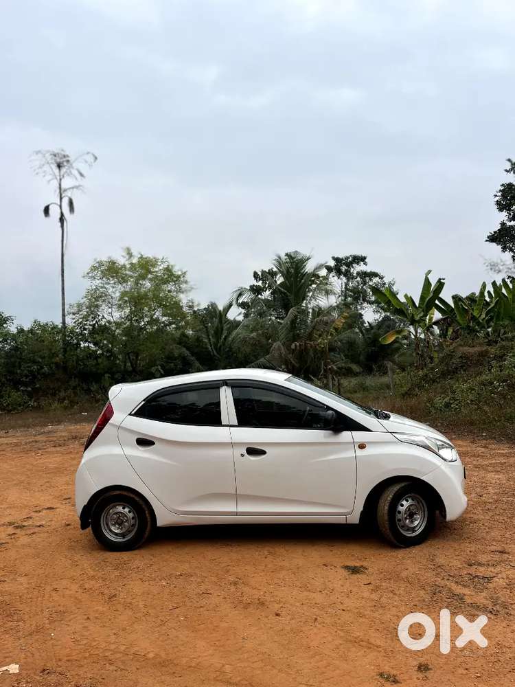 Hyundai Eon 2013 Petrol 80800 Km Driven
