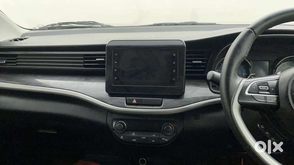 Maruti Suzuki Xl6 1.5 Alpha At, 2022, Petrol