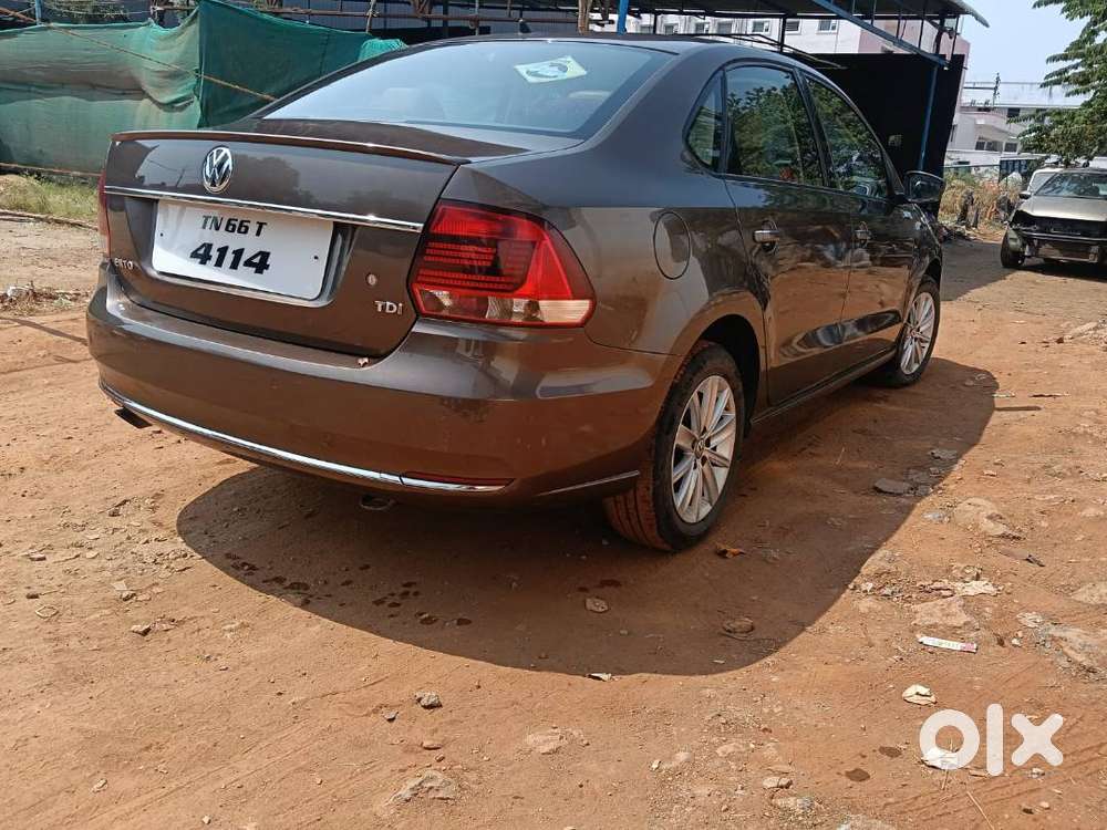 Well Maintained 2016 Volkswagen Vento 1.5l Highline Diesel Automatic