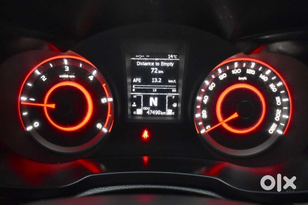 Mahindra Xuv300 W6 Amt Diesel, 2020, Diesel