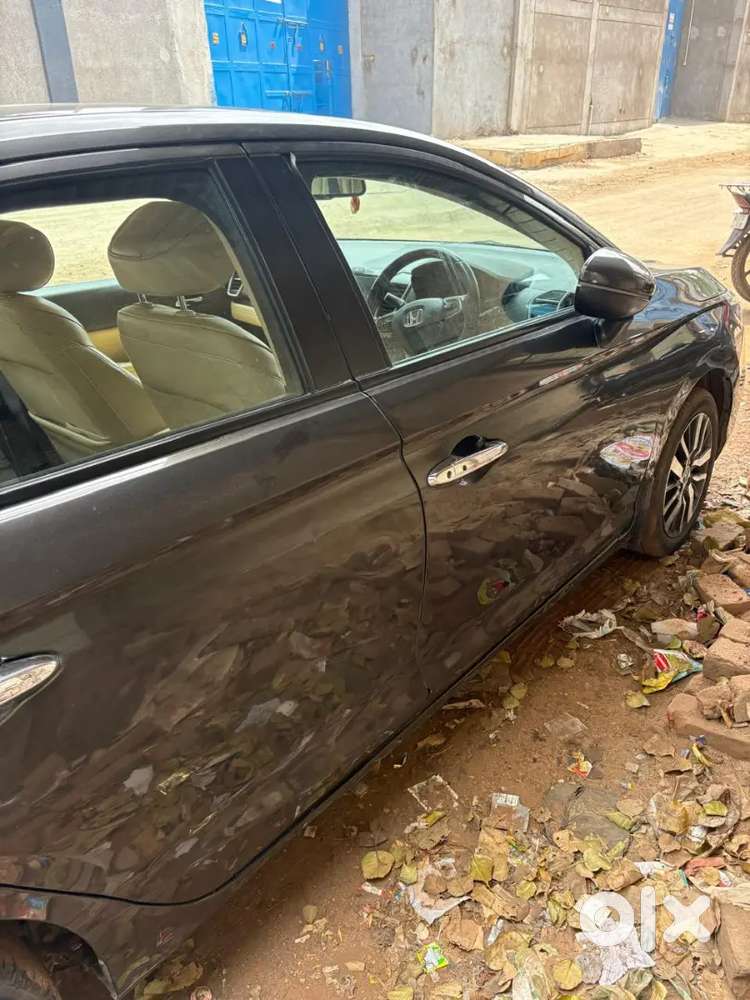 Honda City Zx 2022 Diesel 95000 Km Driven