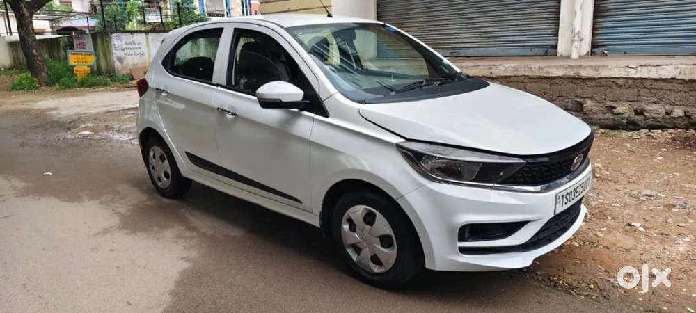 Tata Tiago 1.2 Revotron Xt, 2020, Petrol