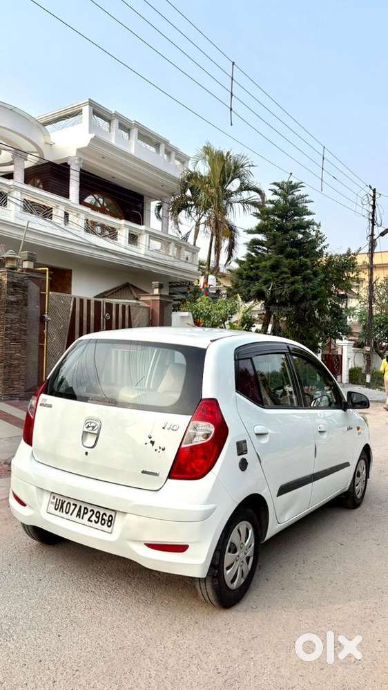 Hyundai I10 Megna 2012 Petrol Driven 67000 Km