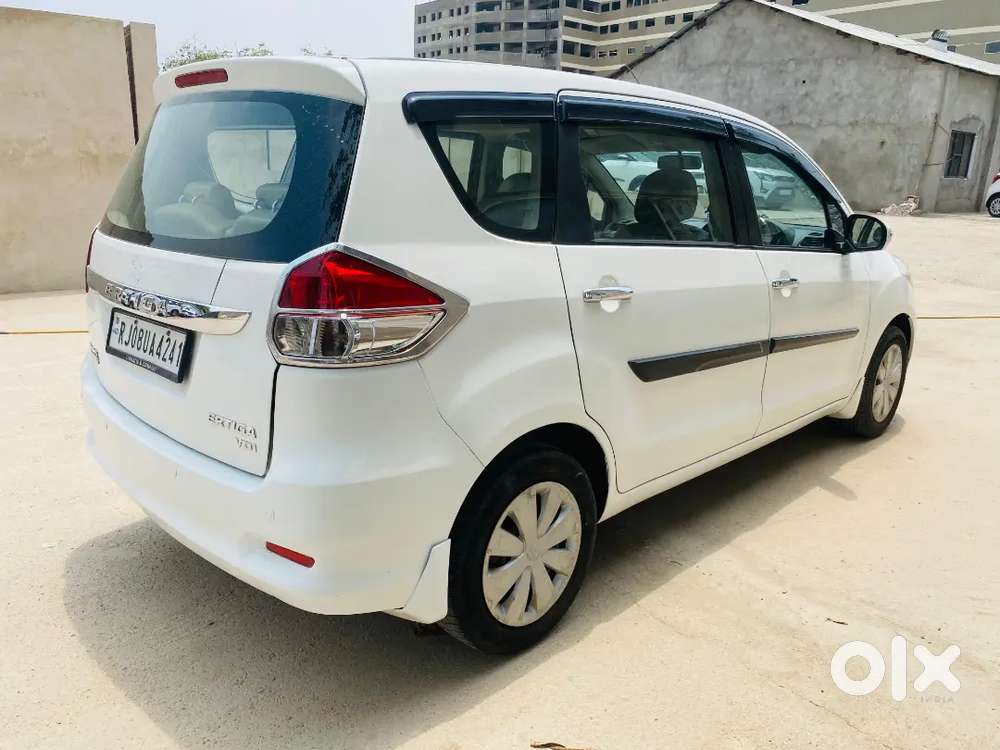 Maruti Suzuki Ertiga 2016 Diesel 90000 Km Driven