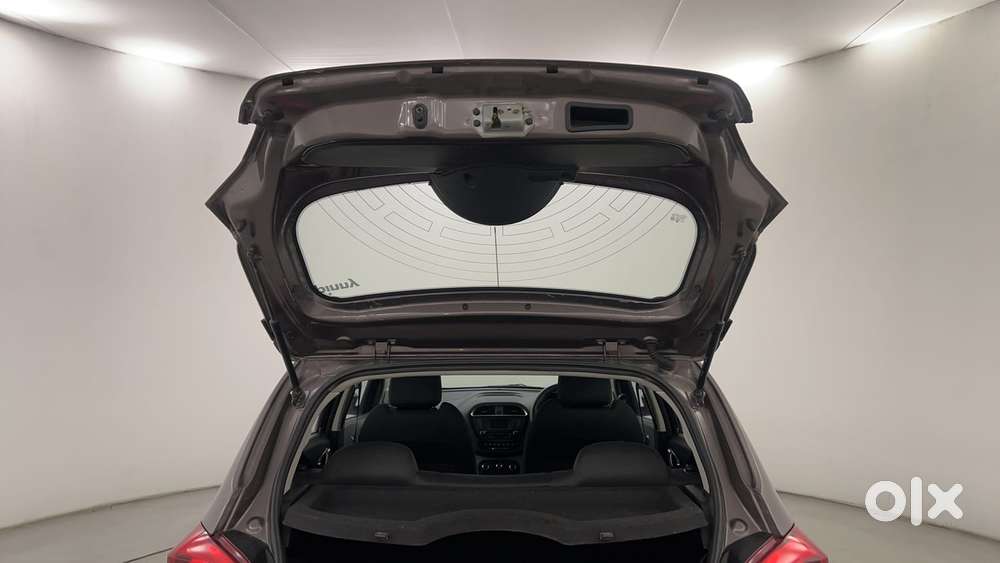 Tata Tiago Xz, 2018, Petrol