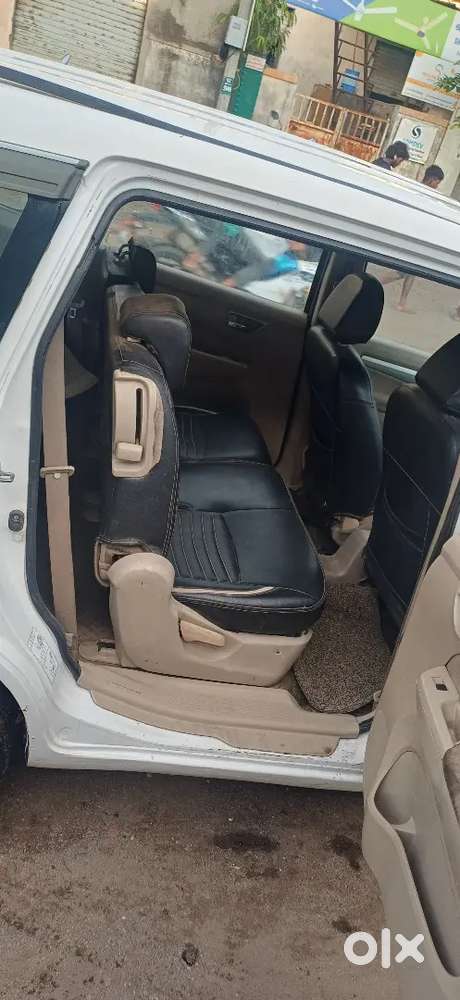 Maruti Suzuki Ertiga 2013