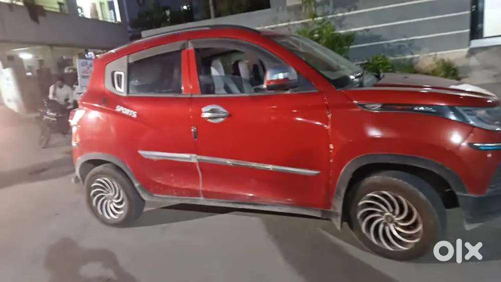 Mahindra Kuv 100 2017 Petrol Well Maintained