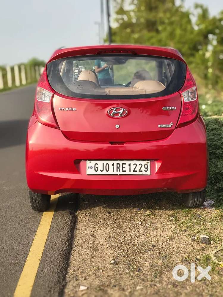 Hyundai Eon 2nd Owner 2013 Petrol