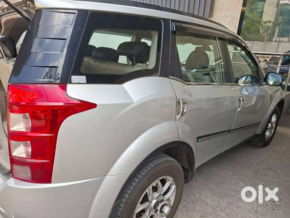 Mahindra Xuv500 2017 Diesel 27500 Km Driven