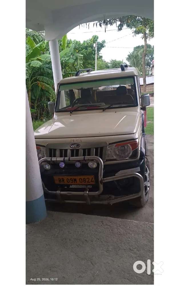 Mahindra Bolero Diesel 2012 White