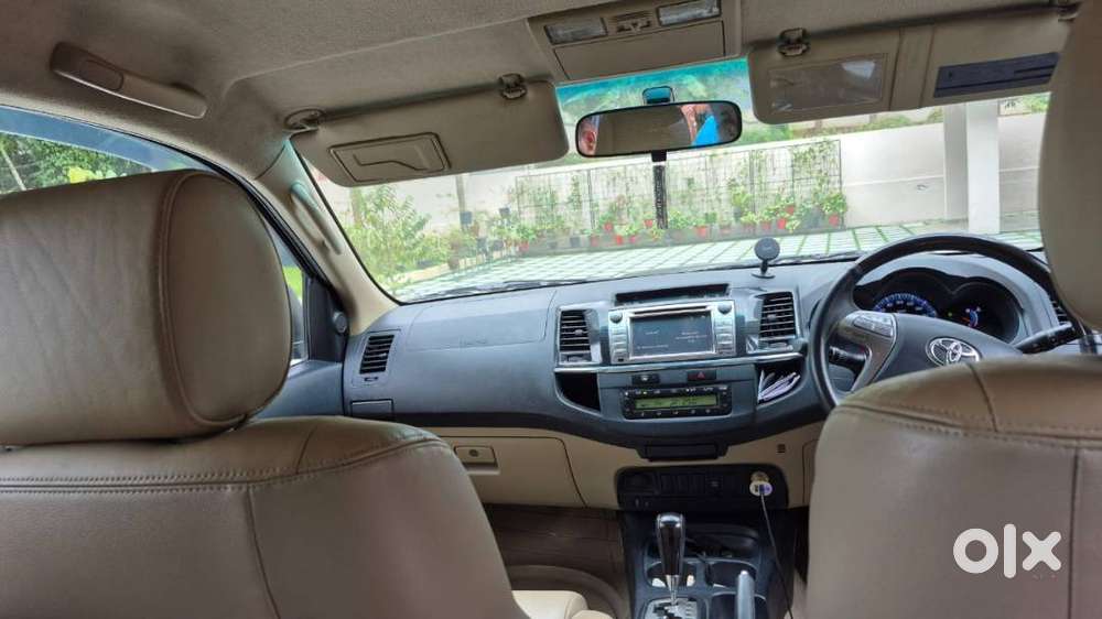 Toyota Fortuner 2015 Diesel 103000 Km Driven