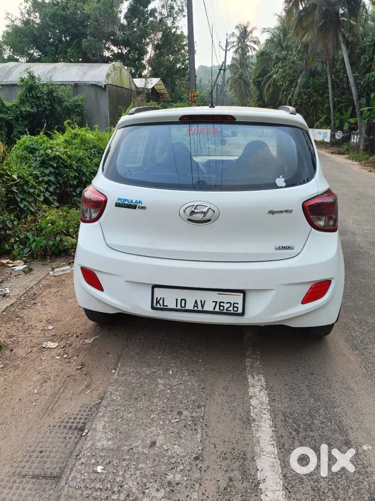 Hyundai Grand I10 Sports Crdi 2016 Diesel 112100 Km Driven