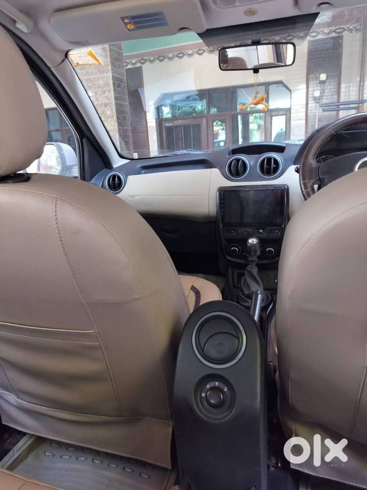 Not To Spend Single Penny, Top Model