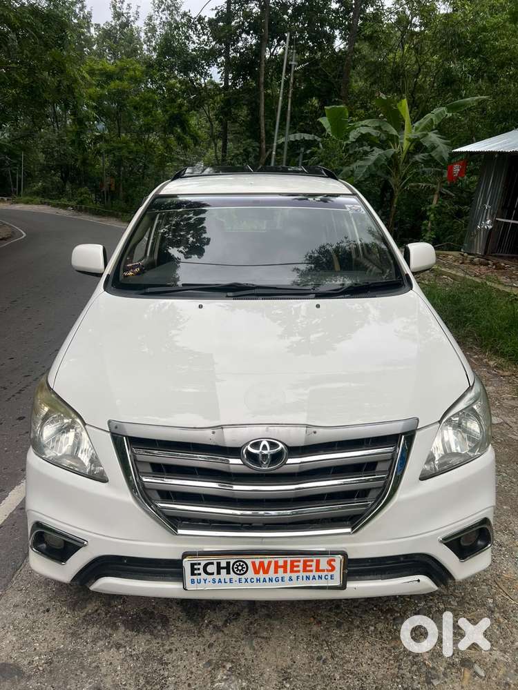 Toyota Innova 2.5 G (diesel) 7 Seater Bs Iv, 2015, Diesel