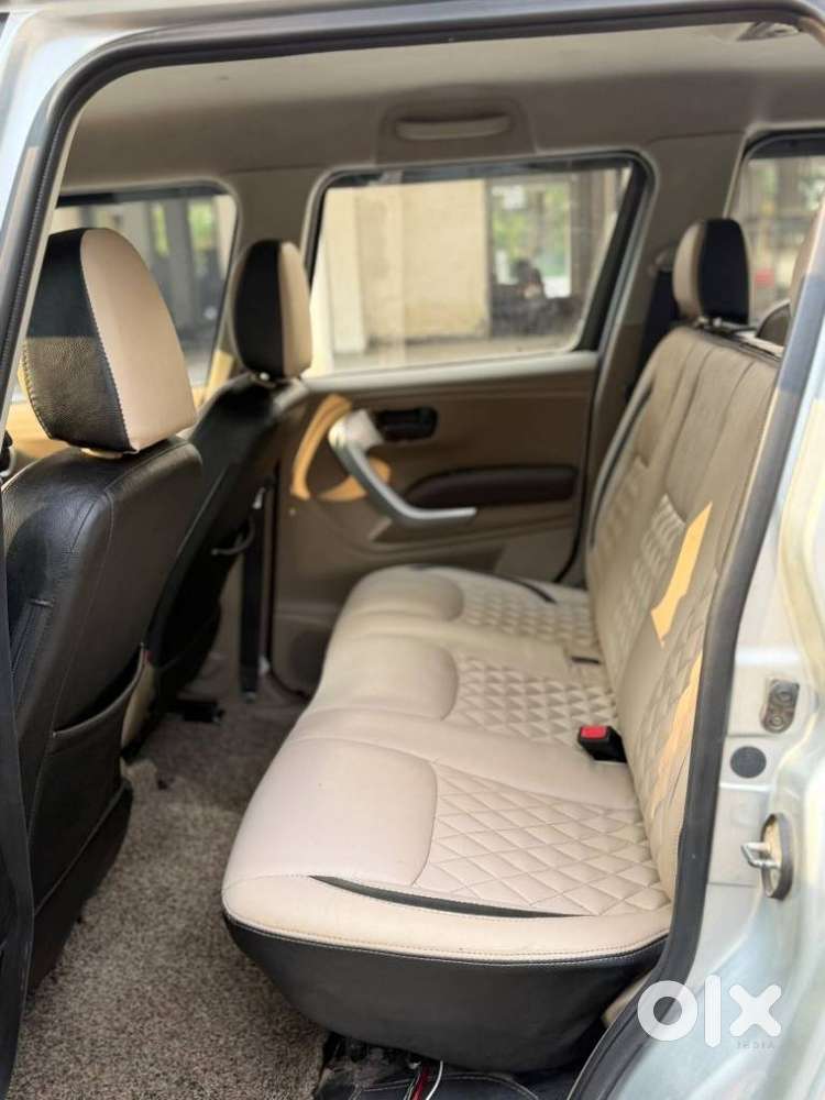 Mahindra Tuv 300 T8, 2016, Diesel