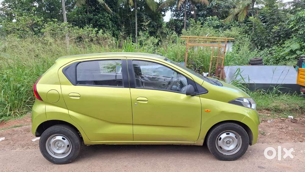 Datsun Redigo Sv 1.0, 2016, Petrol