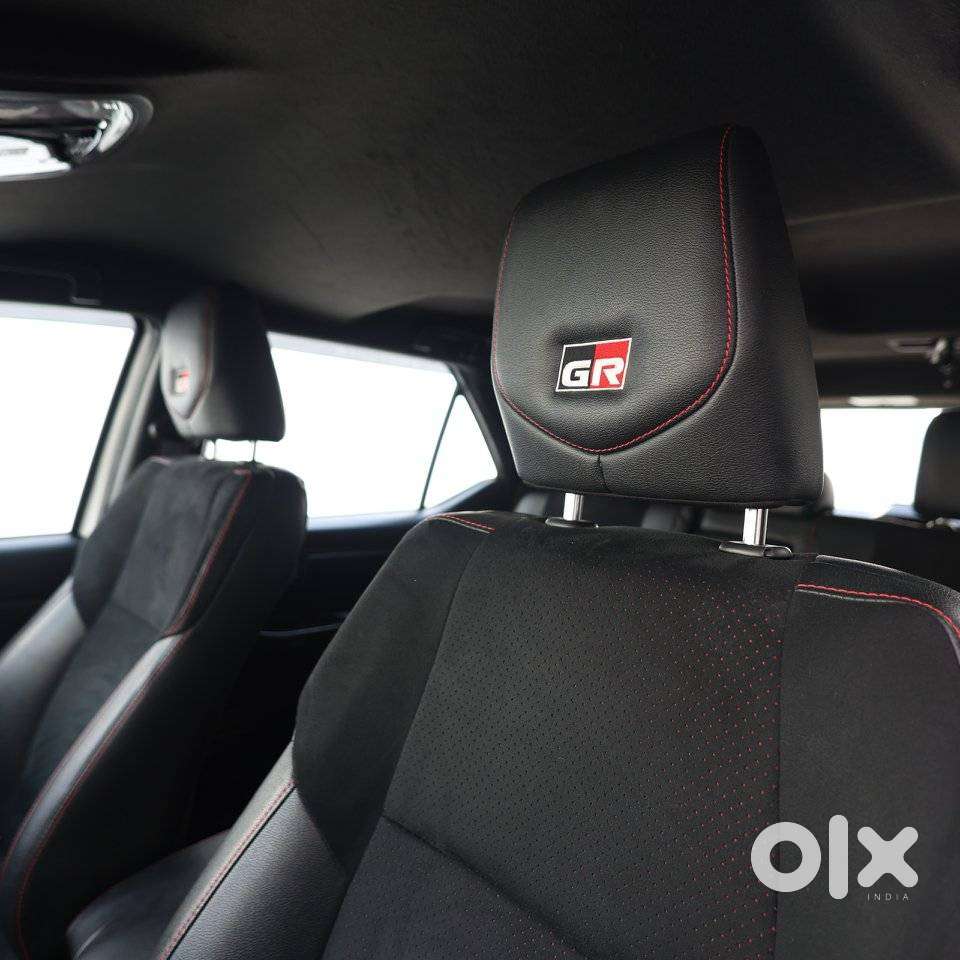 Toyota Fortuner 2.8 Gr-s, 2023, Diesel