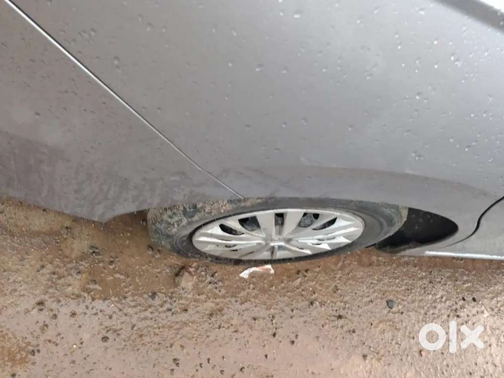 Honda Amaze 2025 Petrol Well Maintained