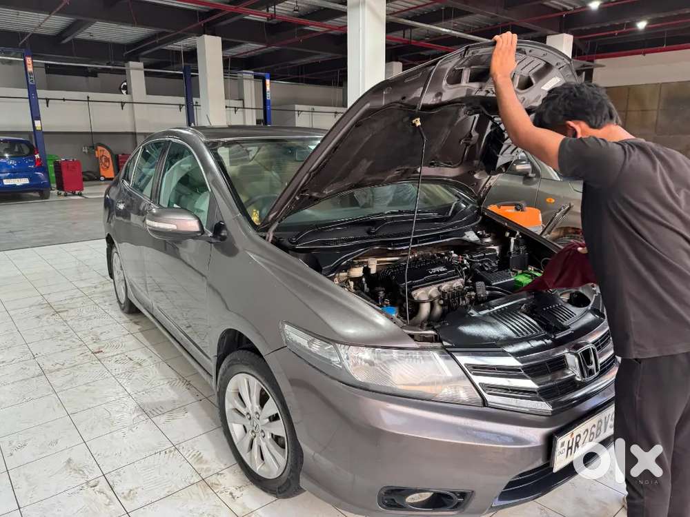 Honda City 2012 V Mt In U Titanium Colour