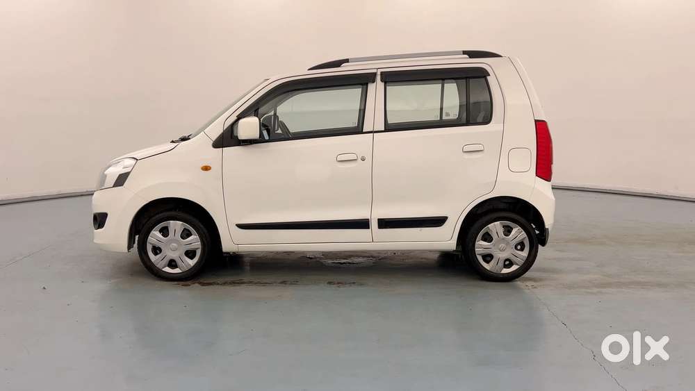 Maruti Suzuki Wagon R 1.0 Vxi Amt, 2018, Petrol