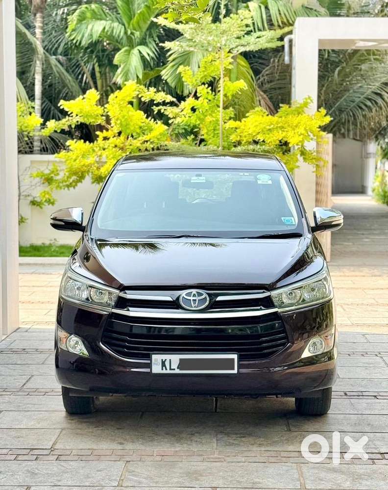 Toyota Innova Crysta 2017