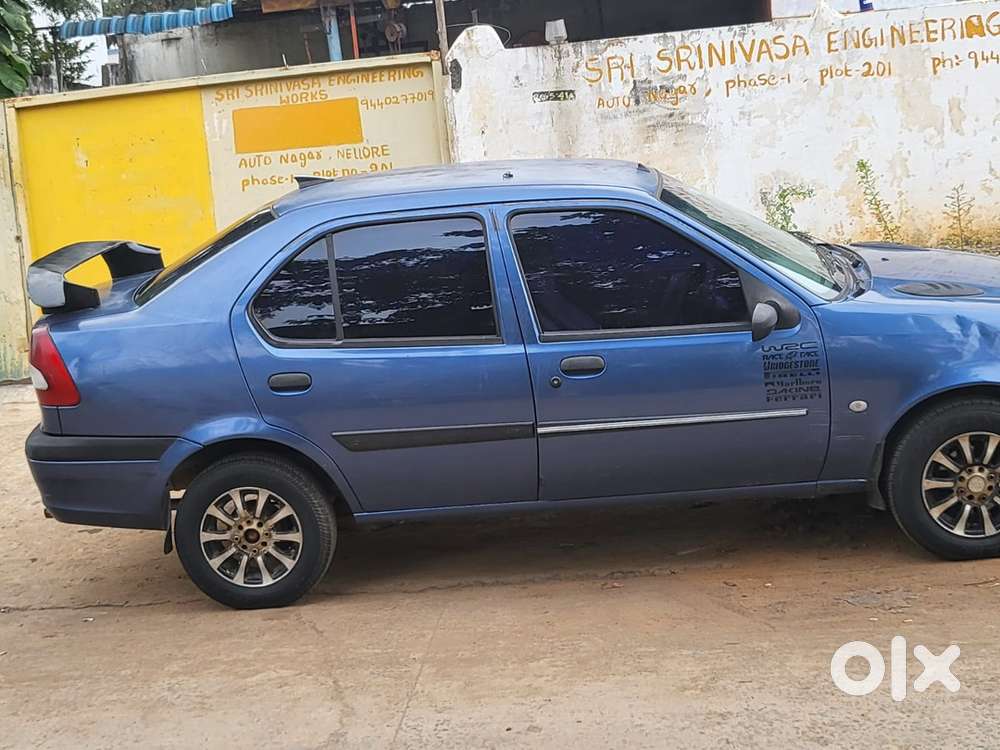 Ford Ikon 2009 Petrol