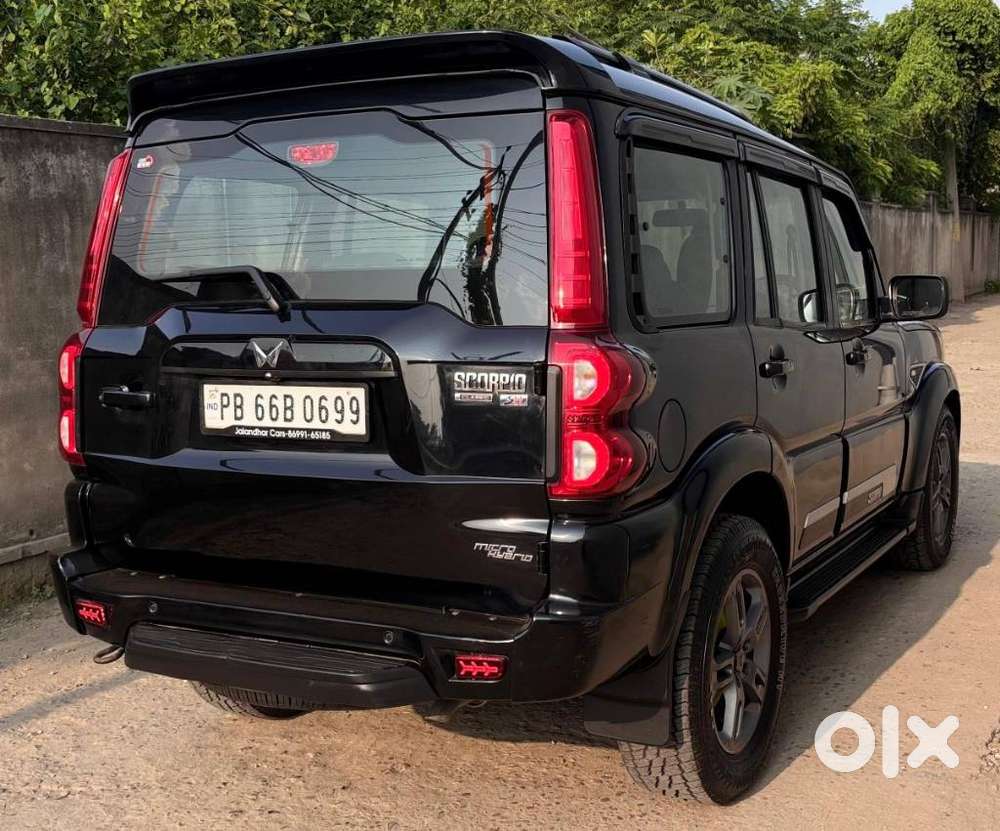 Mahindra Scorpio Classic, 2023, Diesel