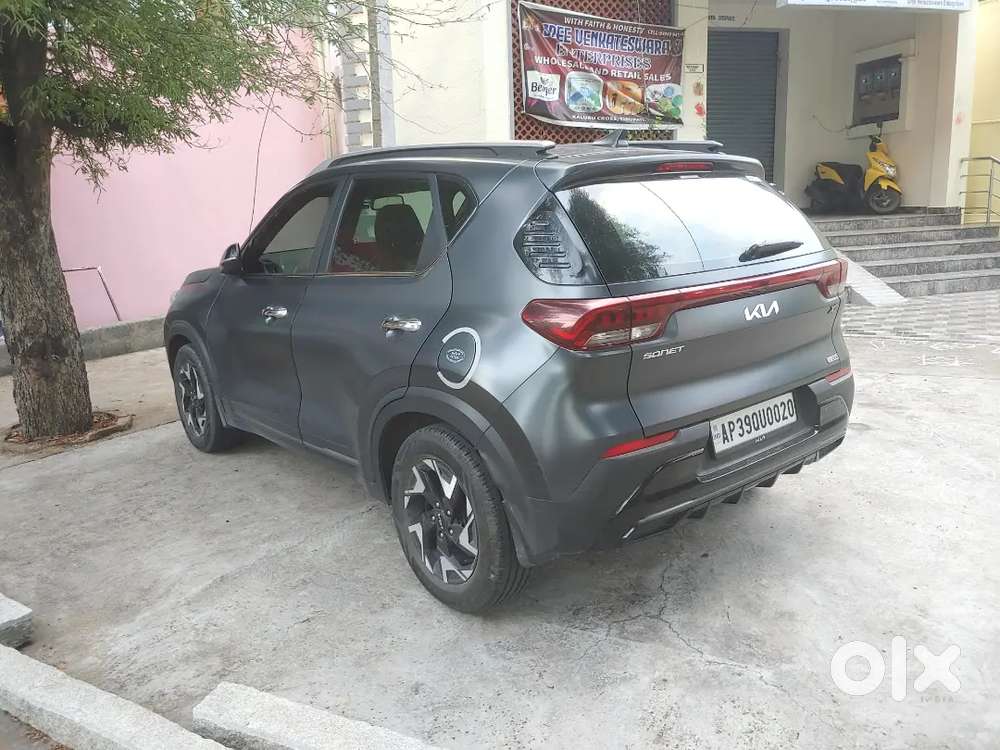 Kia Sonet Xline Dct 1.0 Lit . September 2022..( Only Serious Buyers)
