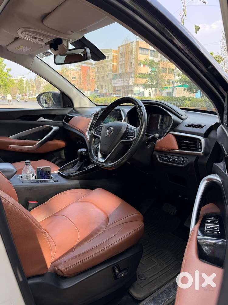 Mg Hector Plus, 2021, Petrol
