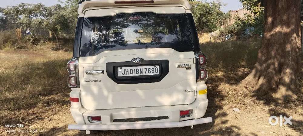 Mahindra Scorpio 2015 Diesel 180000 Km Driven