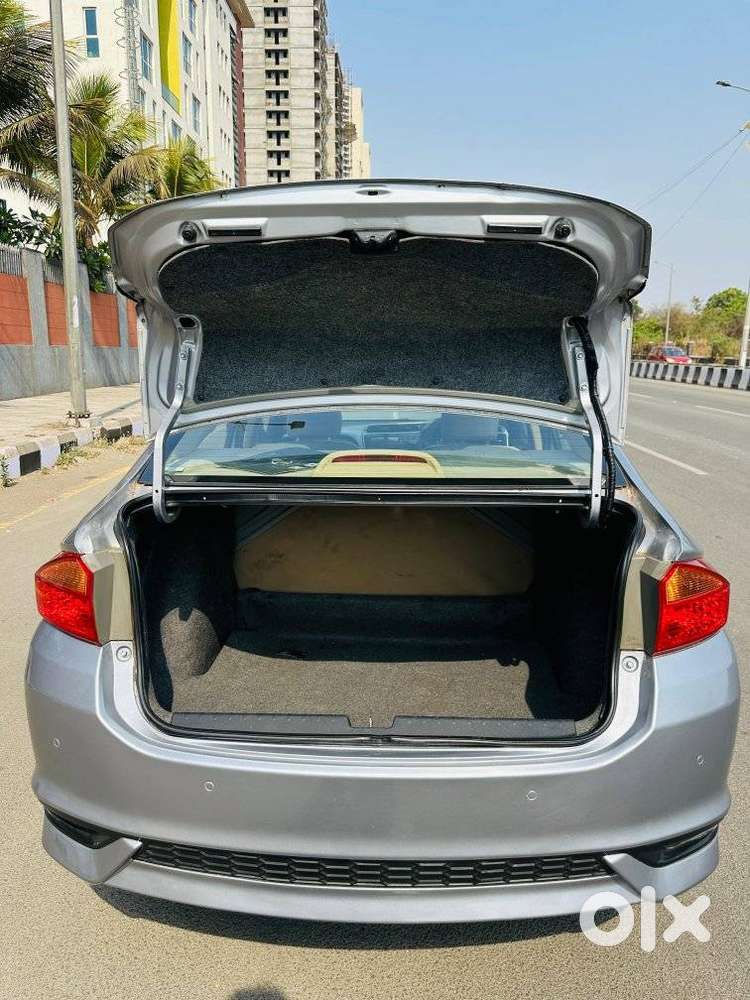 Honda City 1.5 V 4th Gen I-vtec Mt, 2019, Petrol