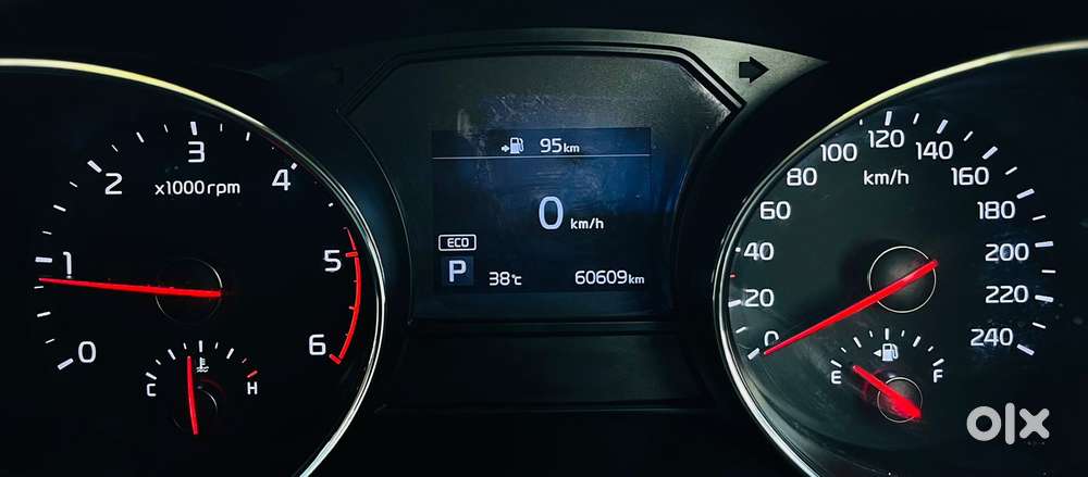 Kia Carnival Prestige, 2021, Diesel