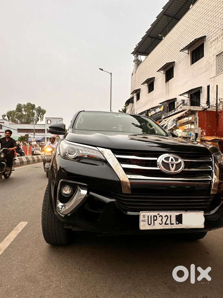 Toyota Fortuner 4x2 At 2.8 Diesel, 2019, Diesel