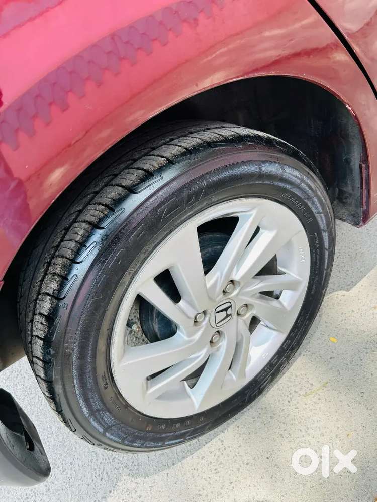 Honda Jazz 2016 Petrol Well Maintained