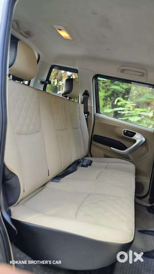 Mahindra Tuv 300 T10 Amt, 2017, Diesel