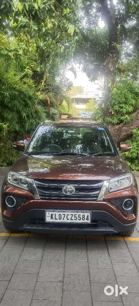 Toyota Urban Cruiser 2022 Petrol 33000 Km Driven