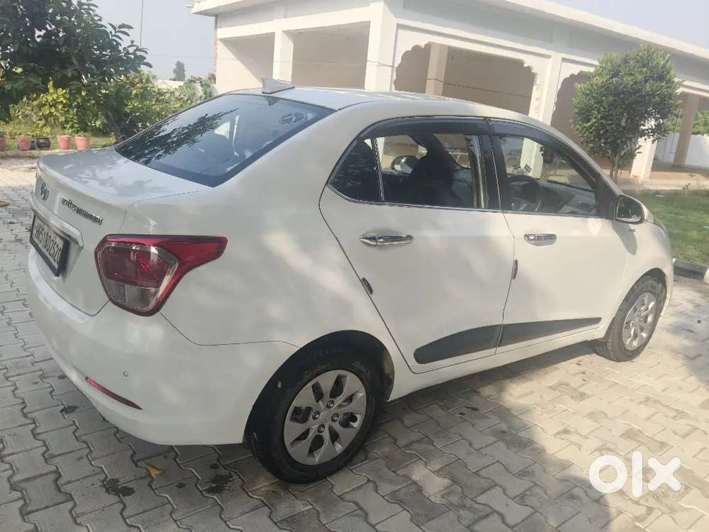 Hyundai Xcent Diesel Manual 2015